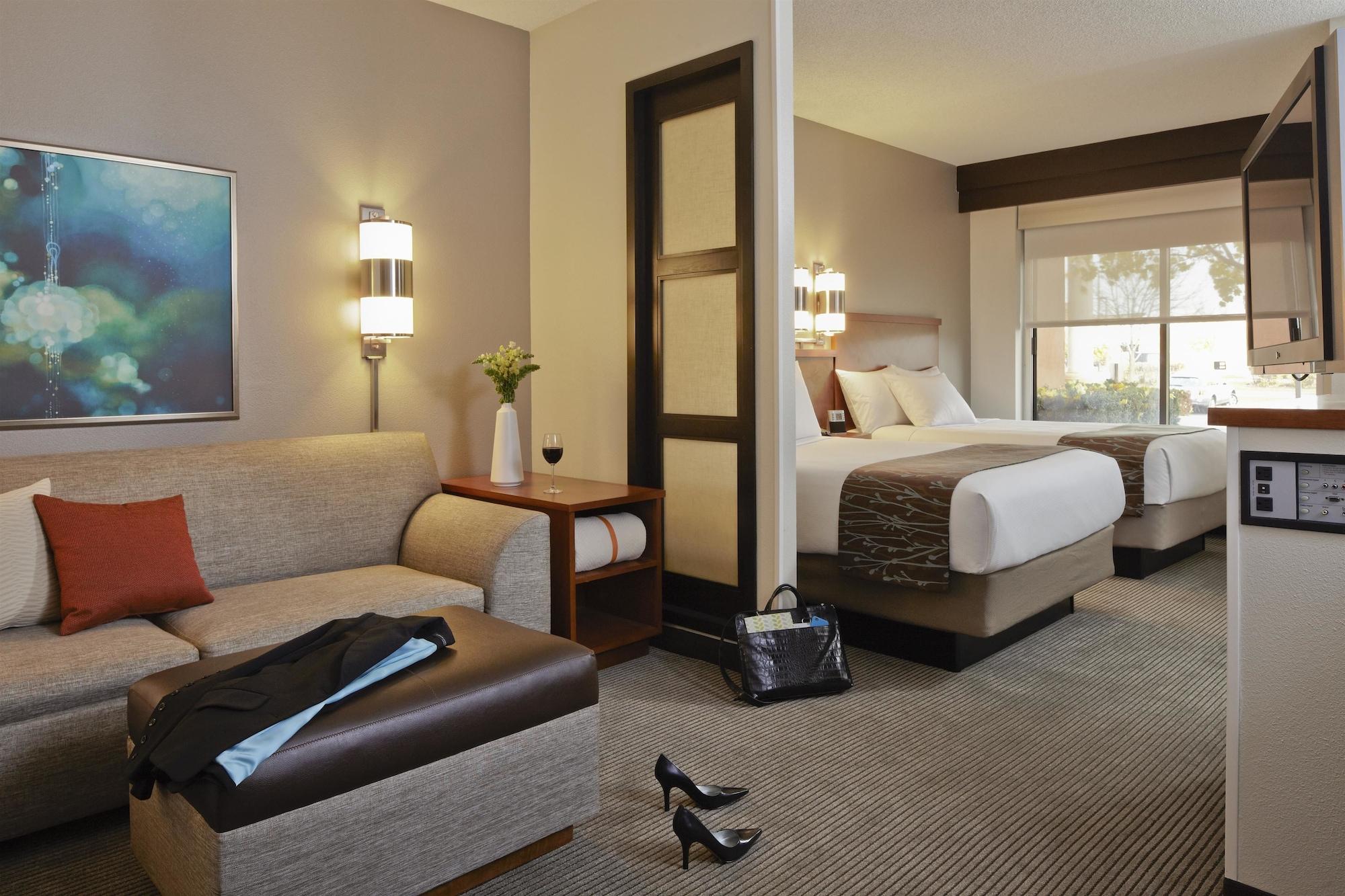 Hyatt Place Marlborough/Apex Center Extérieur photo