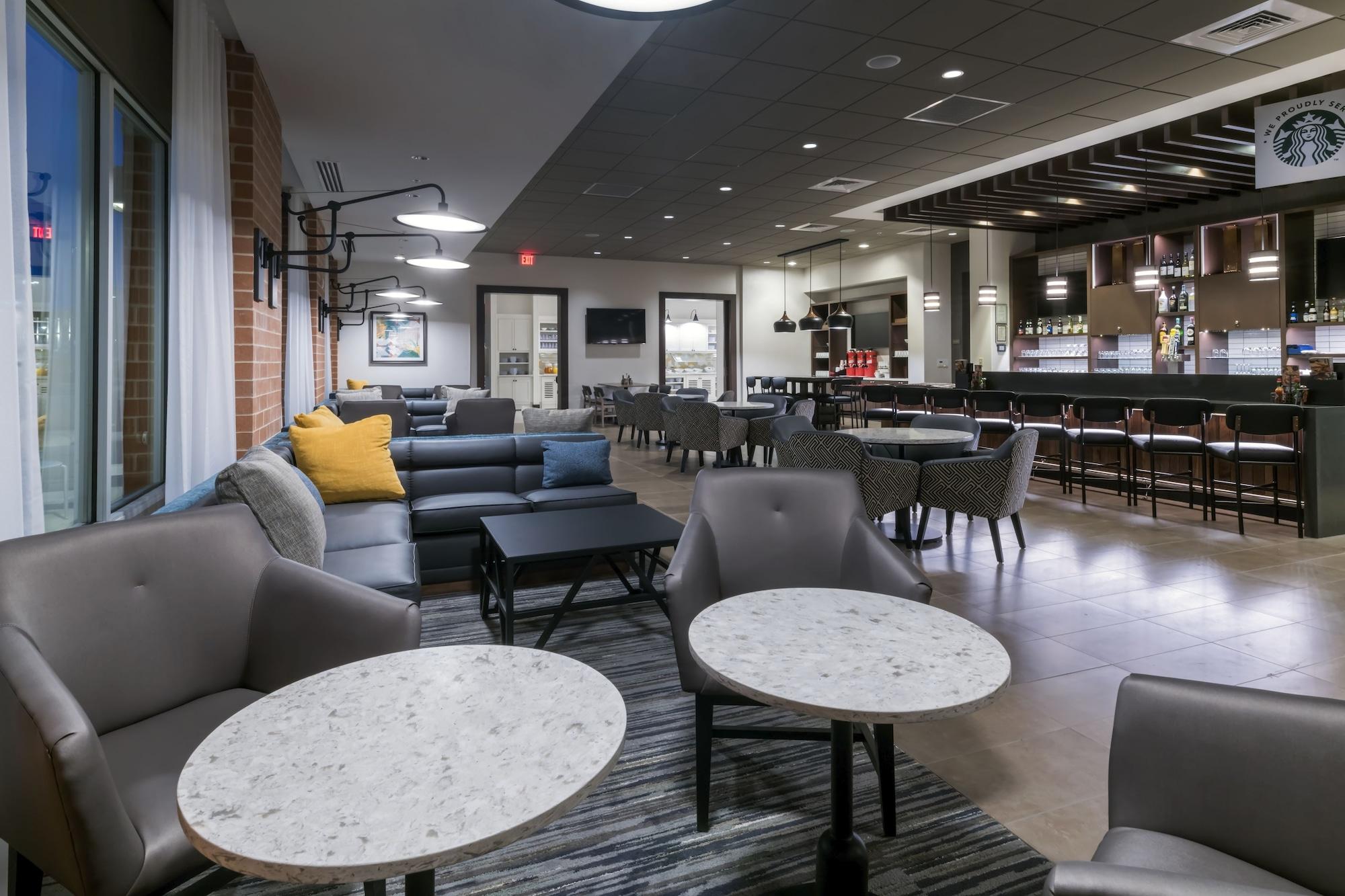 Hyatt Place Marlborough/Apex Center Extérieur photo
