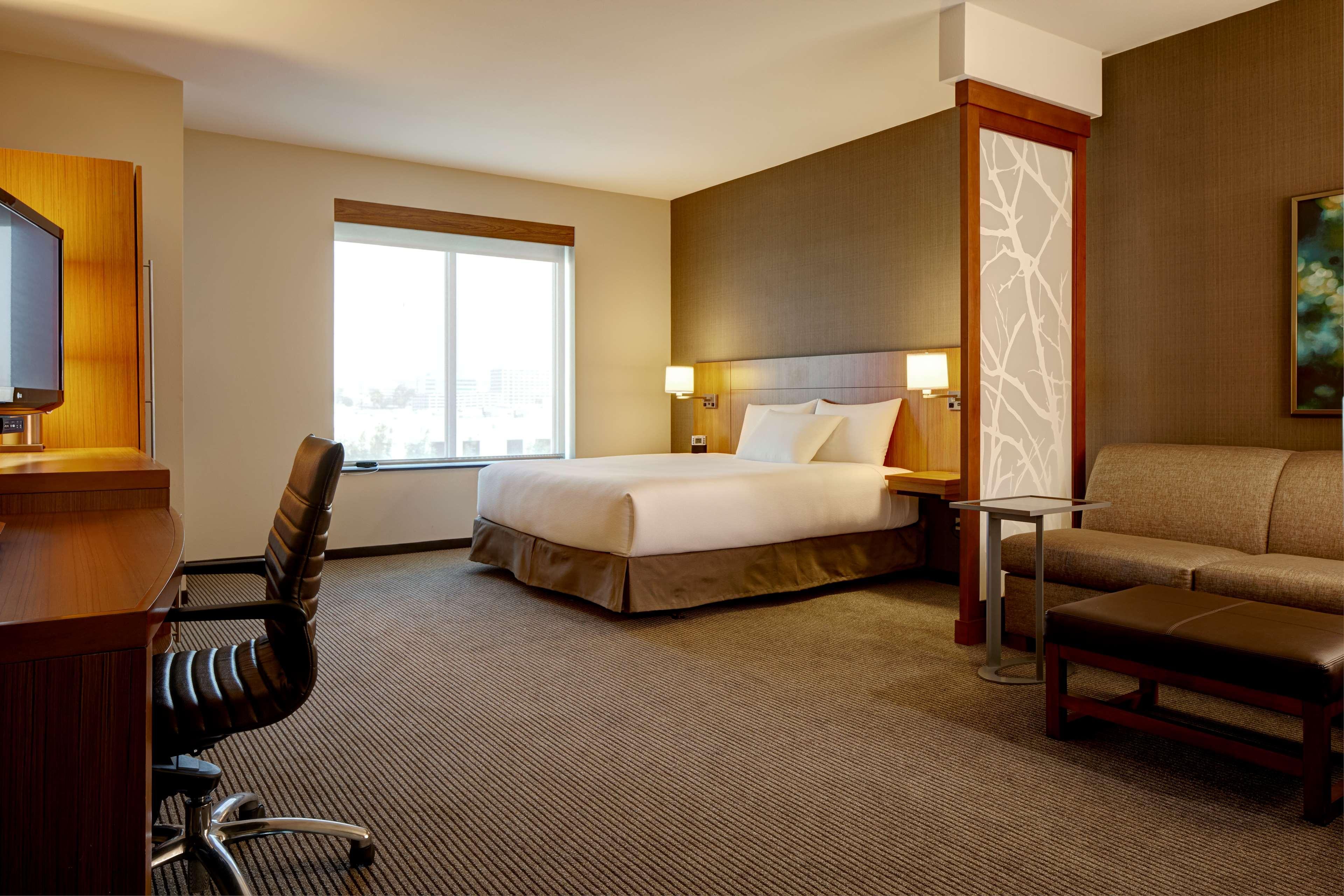 Hyatt Place Marlborough/Apex Center Extérieur photo